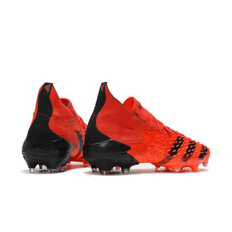 Chuteira de Campo ADIDAS Predator Freak.1 FG