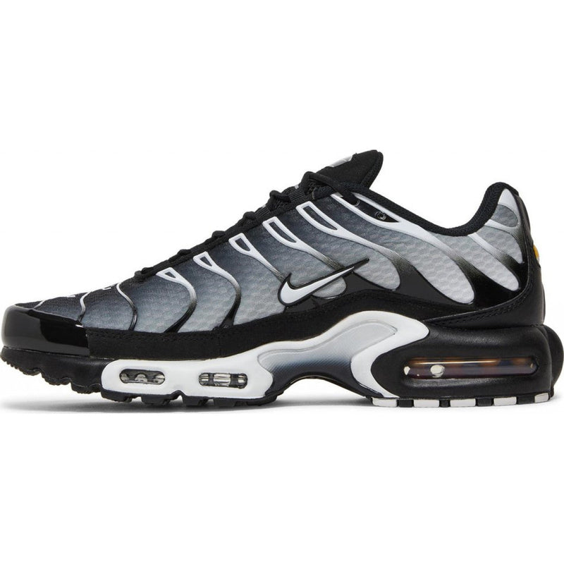 Tênis Air Max Plus 'Black Metallic Silver'