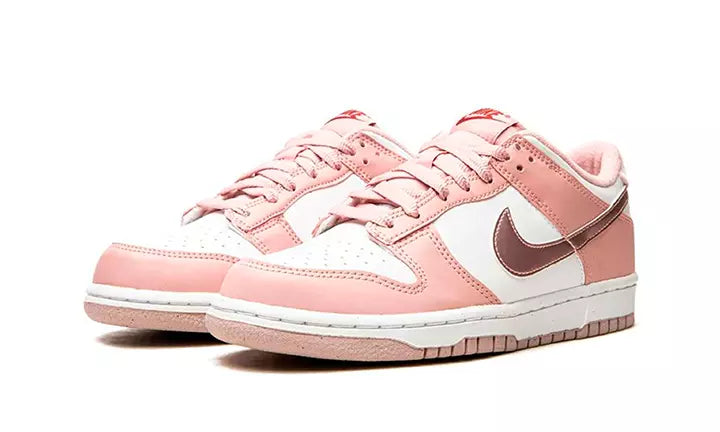 Dunk Low Pink Velvet