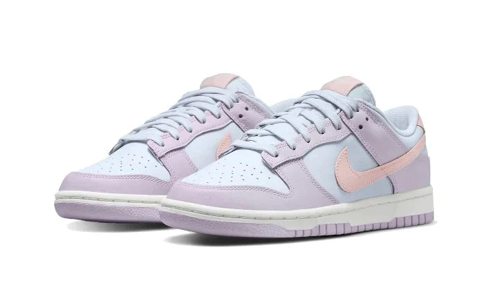 Dunk Low Easter 2022