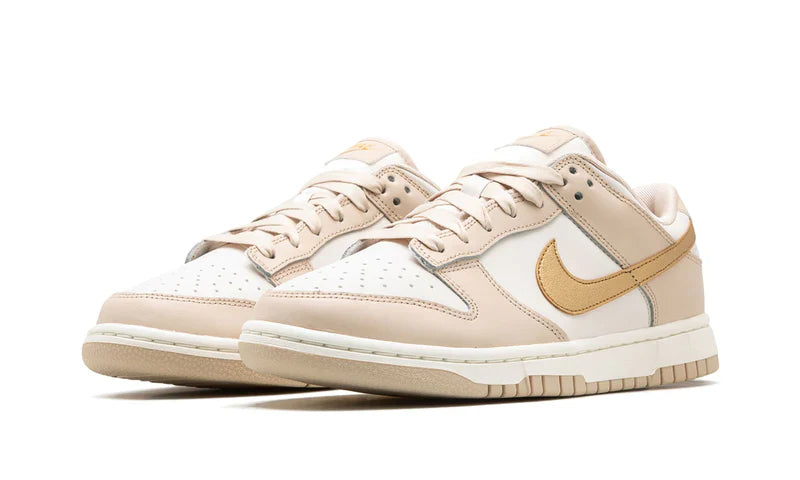 Nike Dunk Low 'Metallic Gold' Dourado