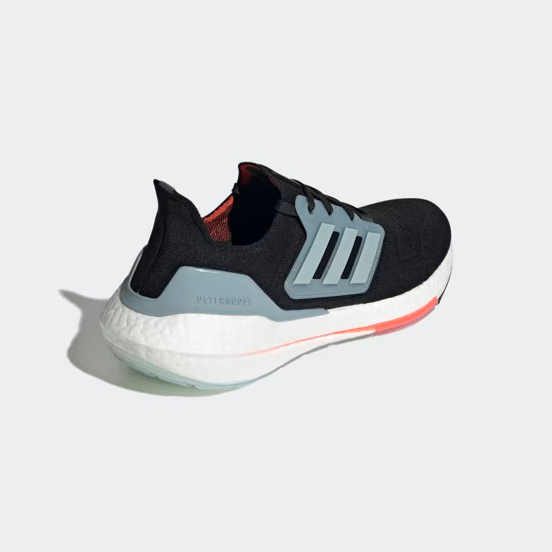 Tênis Adidas Ultraboost 2.0 - QUEIMA DE ESTOQUE